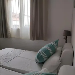 The Anex Reformado Recientemente Apartamento
